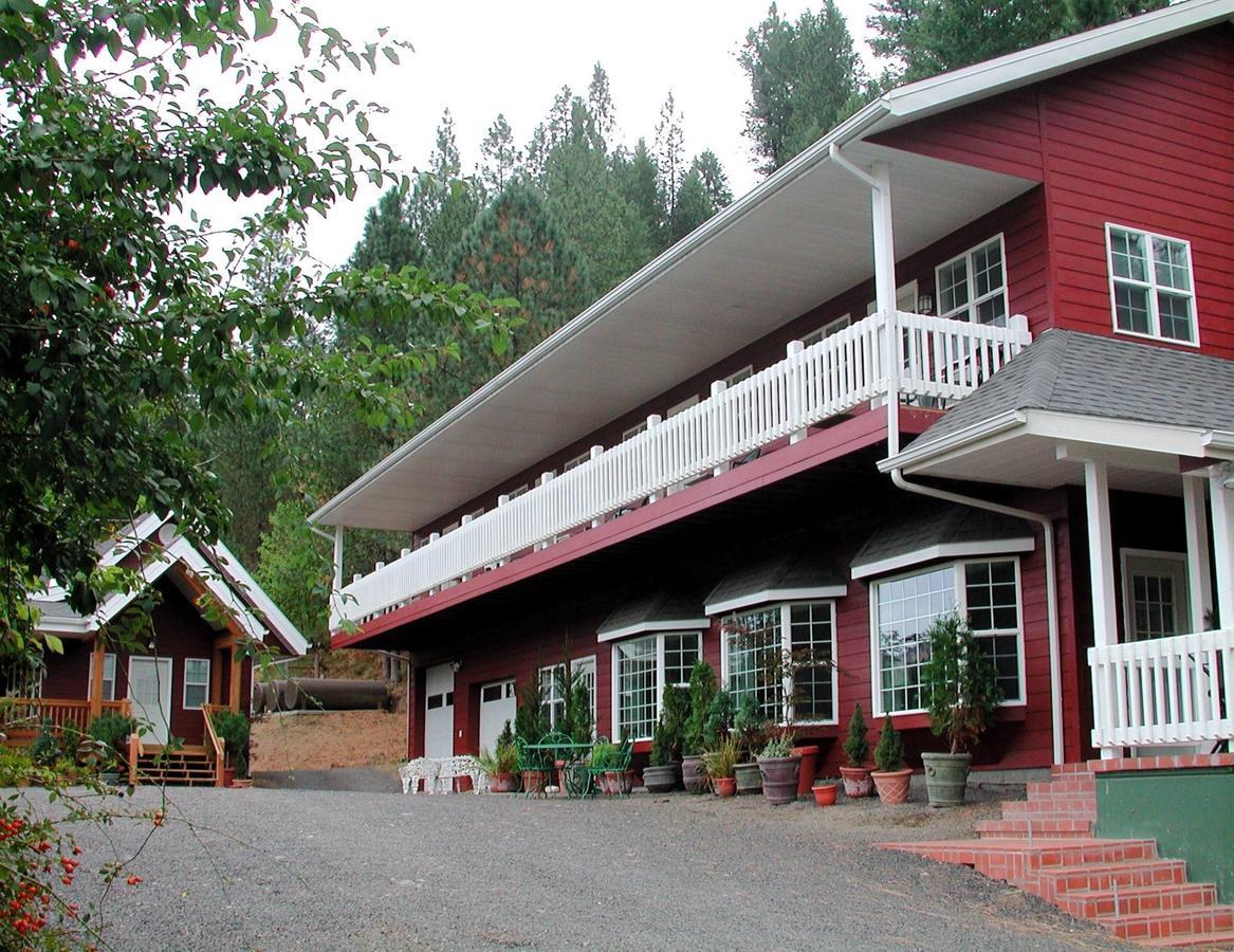 Hearthstone Elegant Lodge By The River Kamiah Exterior photo