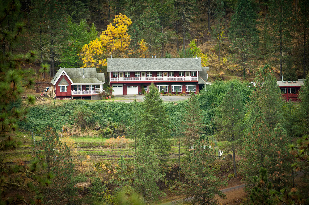 Hearthstone Elegant Lodge By The River Kamiah Exterior photo